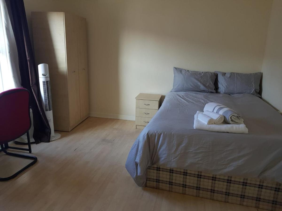 Blackberry Rooms Self-Catering Southampton Bagian luar foto